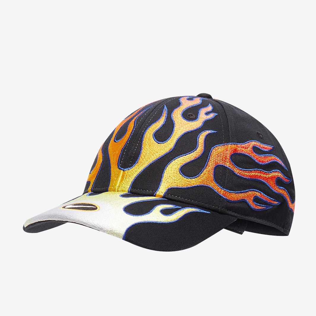 NIKE "FLAMAS" (NEGRA)
