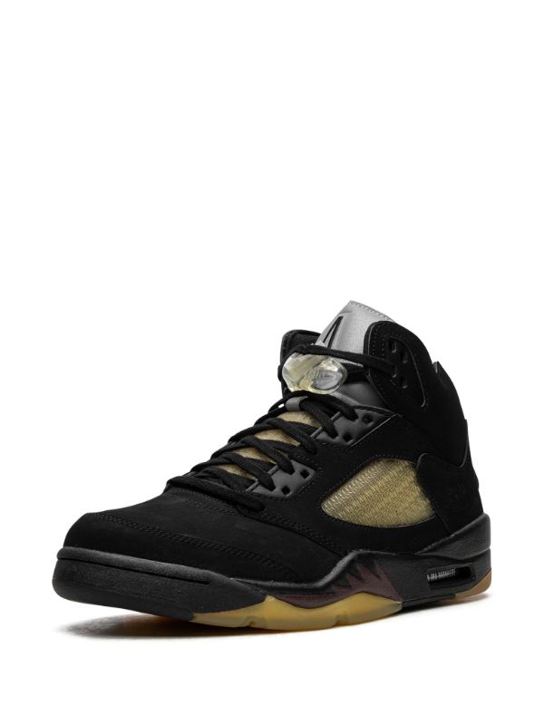 JORDAN 5 A MA MANIERE (NEGRAS)