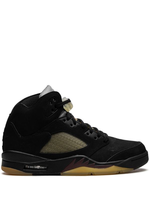 JORDAN 5 A MA MANIERE (NEGRAS)