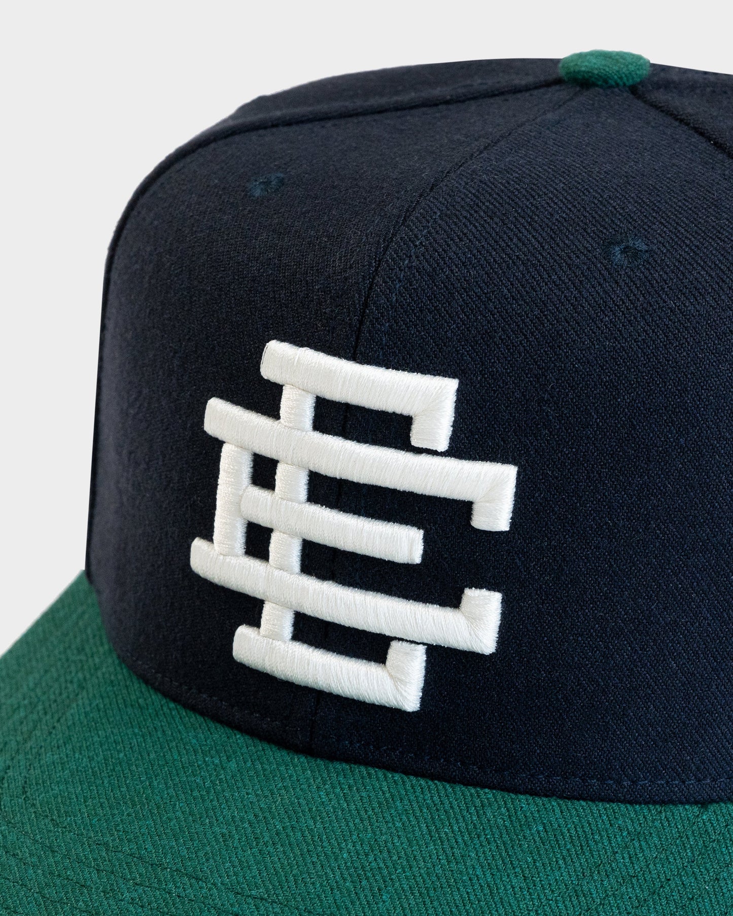 GORRA ERIC EMANUEL "SNAPBACK"
