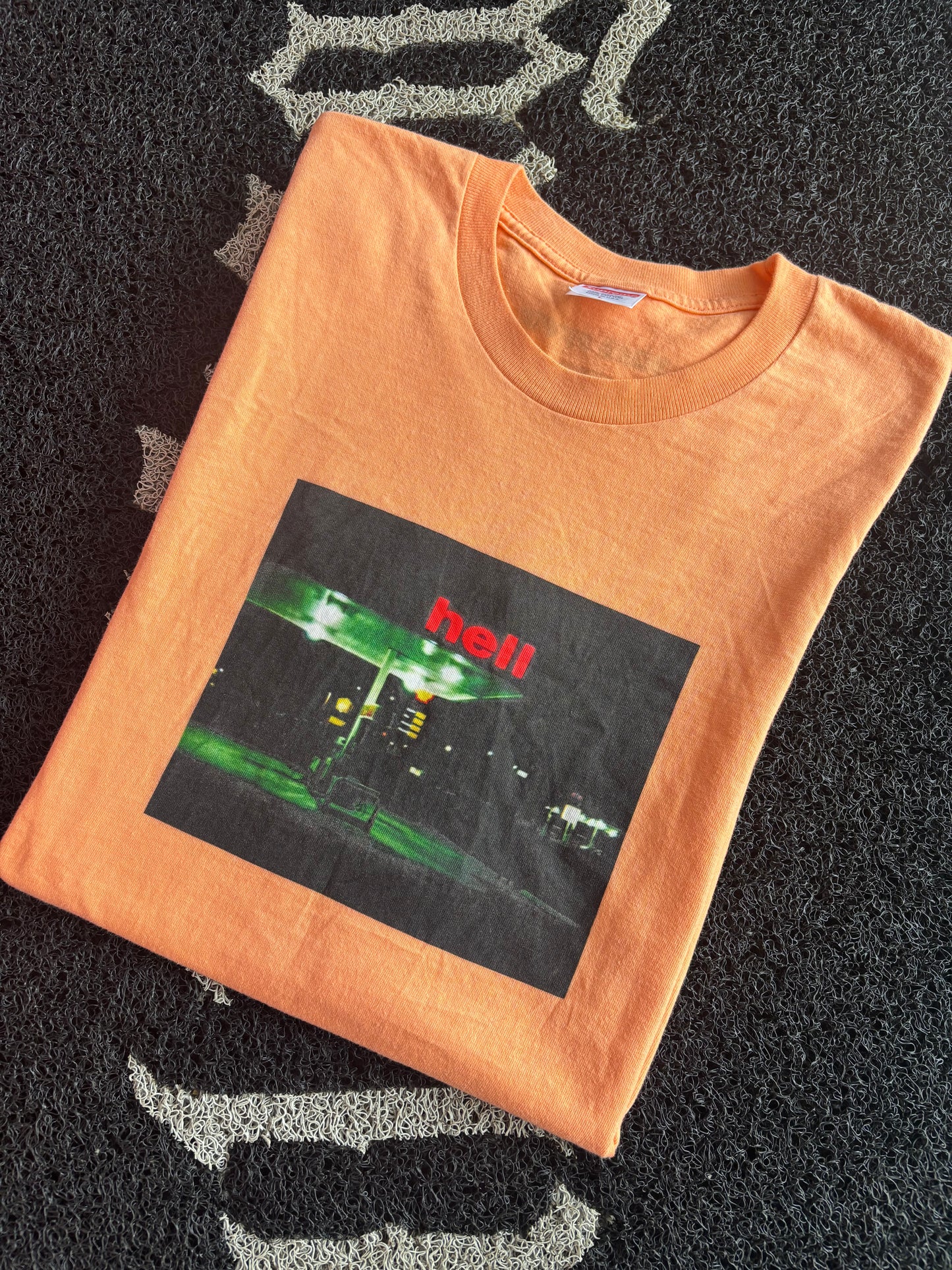 SUPREME “HELL” (TALLA L)