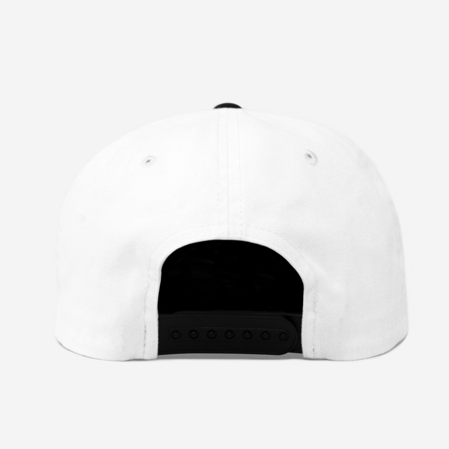 OMA STUDIO “ YANKESS LOGO CREAM” (AJUSTABLE)