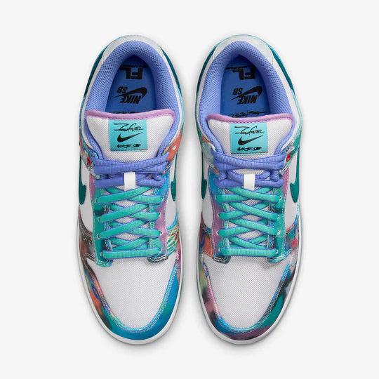 NIKE SB DUNK LOW X FUTURA LABORATORIOS