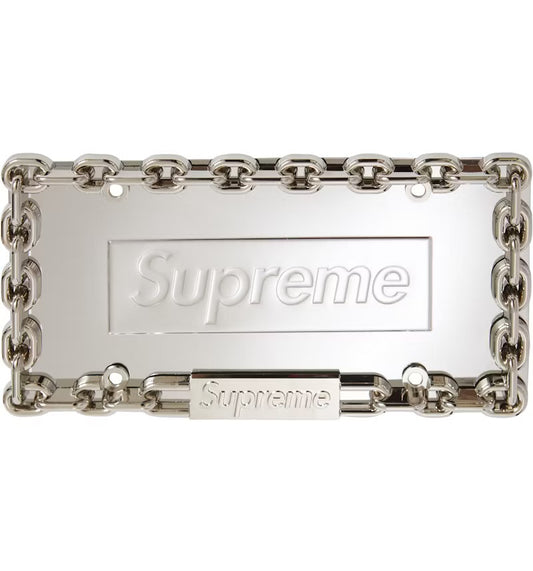 SUPREME CHAIN LICENSE PLATE FRAME “PORTA PLACA”