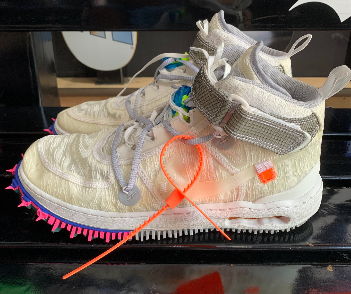 NIKE AF1 x OFF WHITE (TALLA 11US)