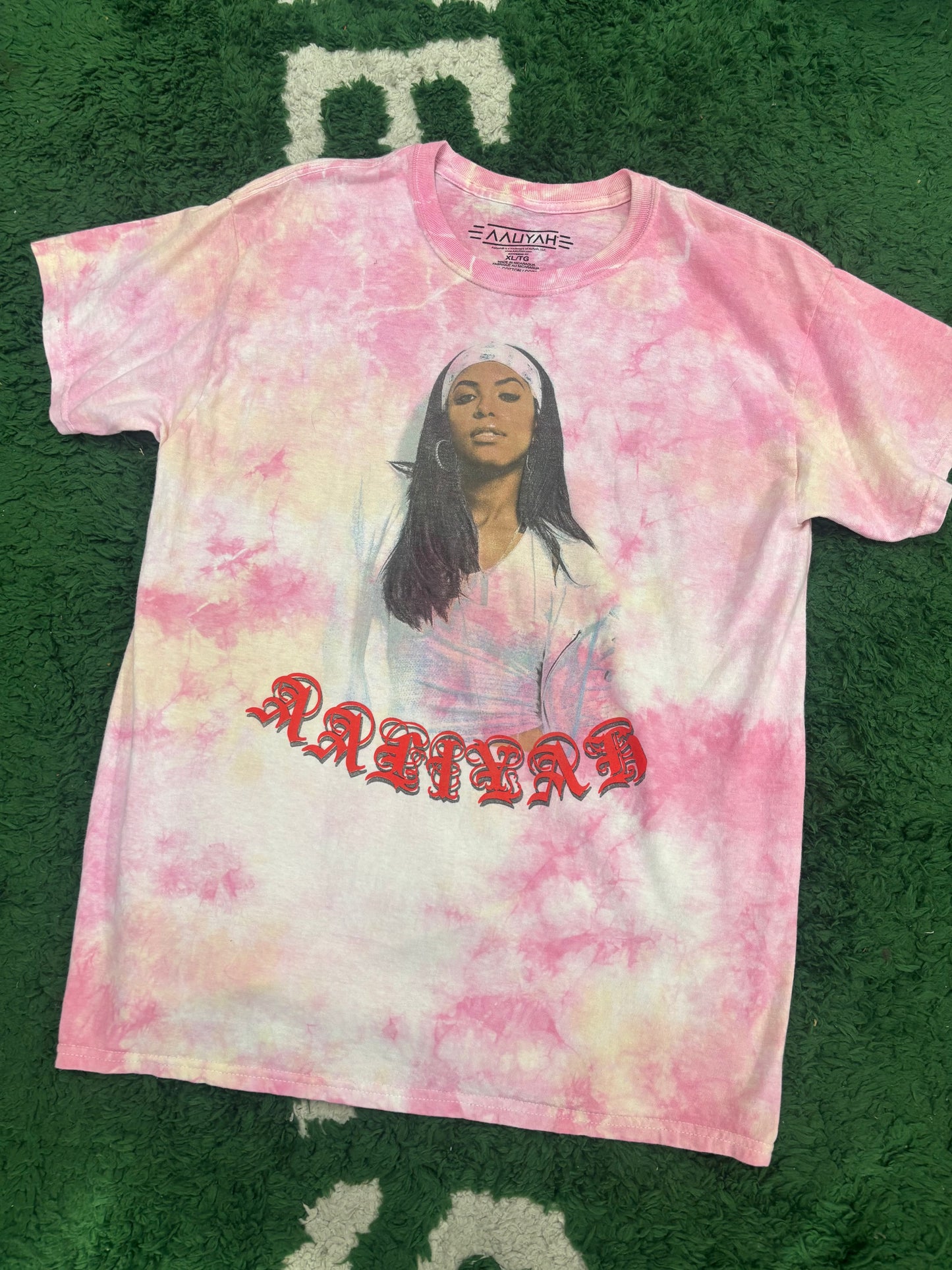 AALIYAH MERCH ( TALLA XL)