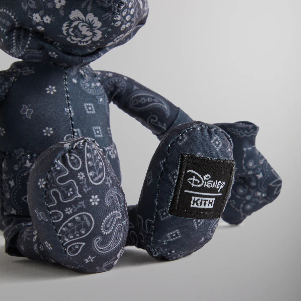 KITH X DISNEY “SET 6 FIGURAS”