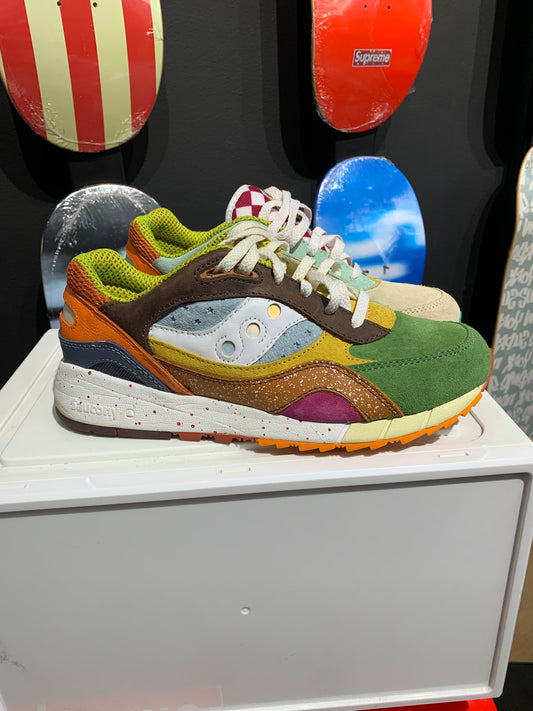SAUCONY “FIGHT FOOD” (TALLA 9US)