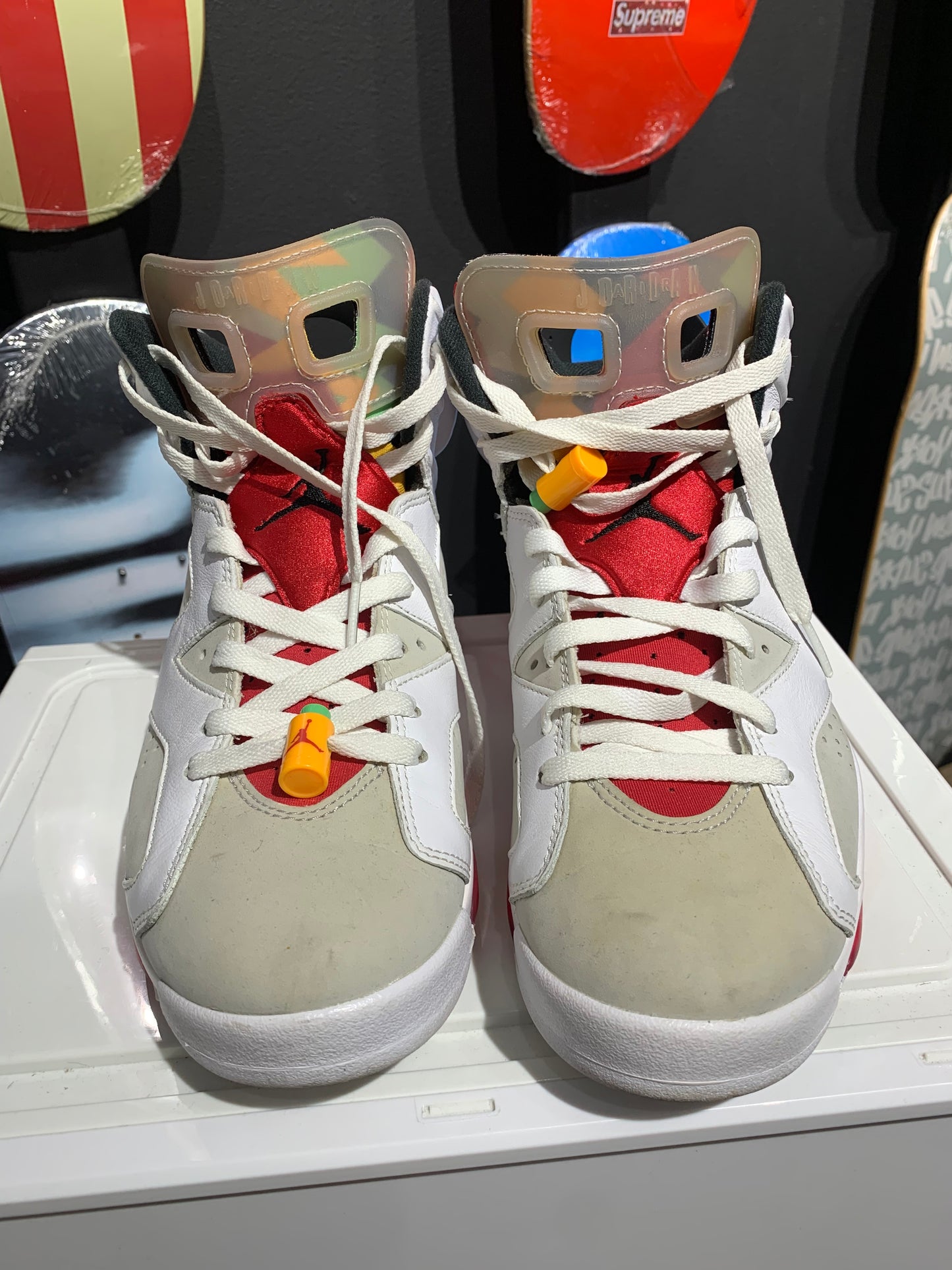 JORDAN 6 “HARE” ( TALLA 8.5US)