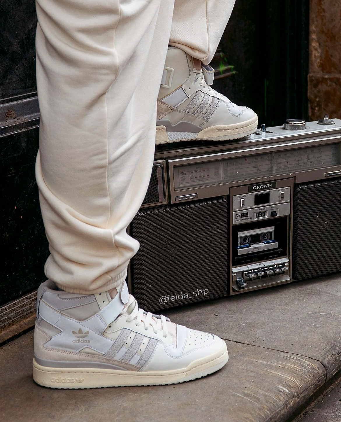 ADIDAS FORUM HIGH 84 (TALLA 10.5)