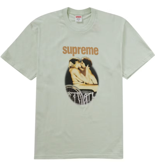 SUPREME “KISS” (TALLA M)