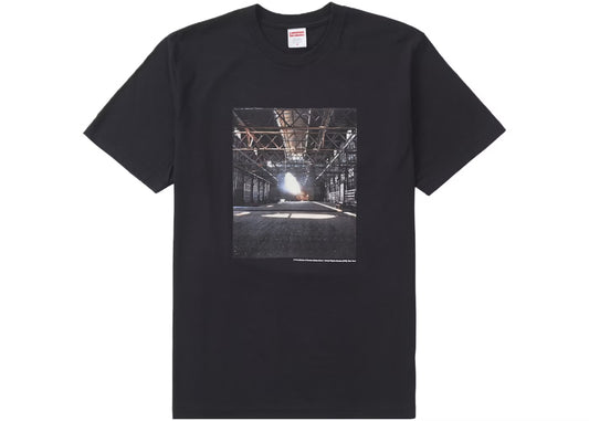 SUPREME “DAYS END” (TALLA M)