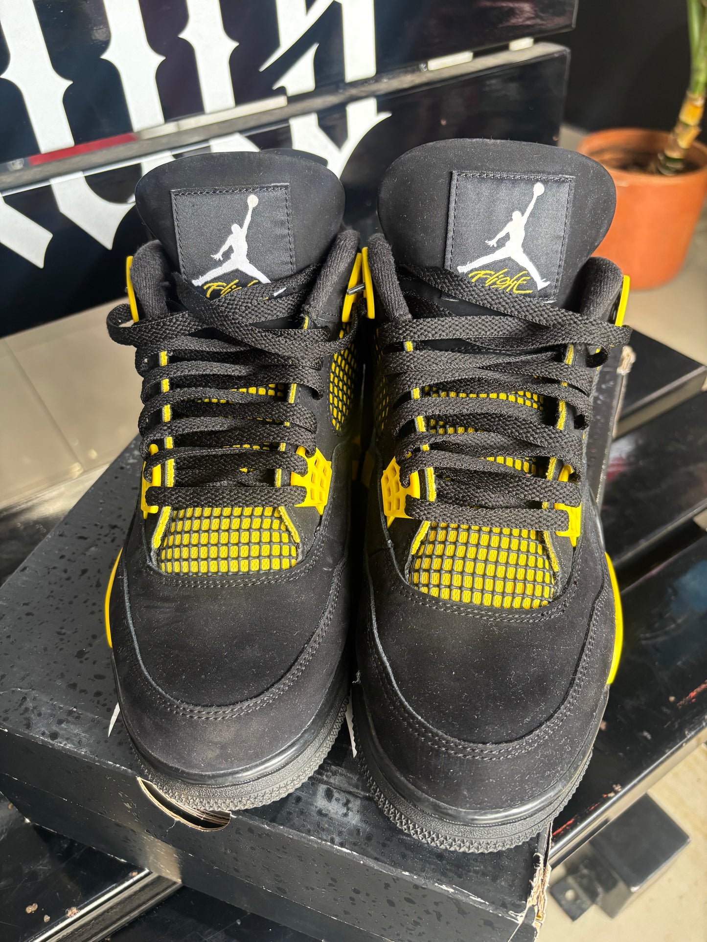 JORDAN 4 “THUNDER” (TALLA 11.5US)