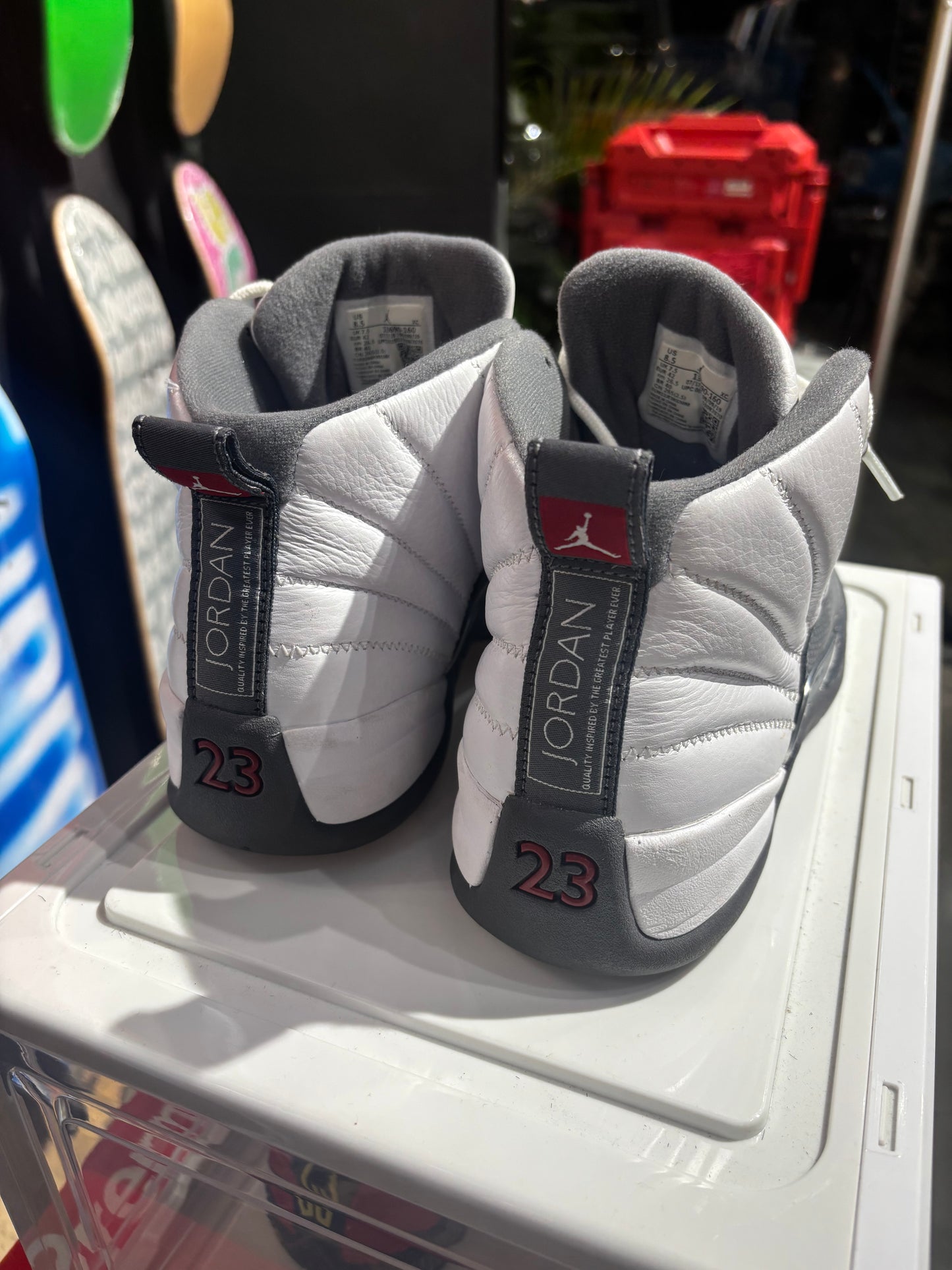 JORDAN 12 “DARK GREY” ( TALLA 8.5US)