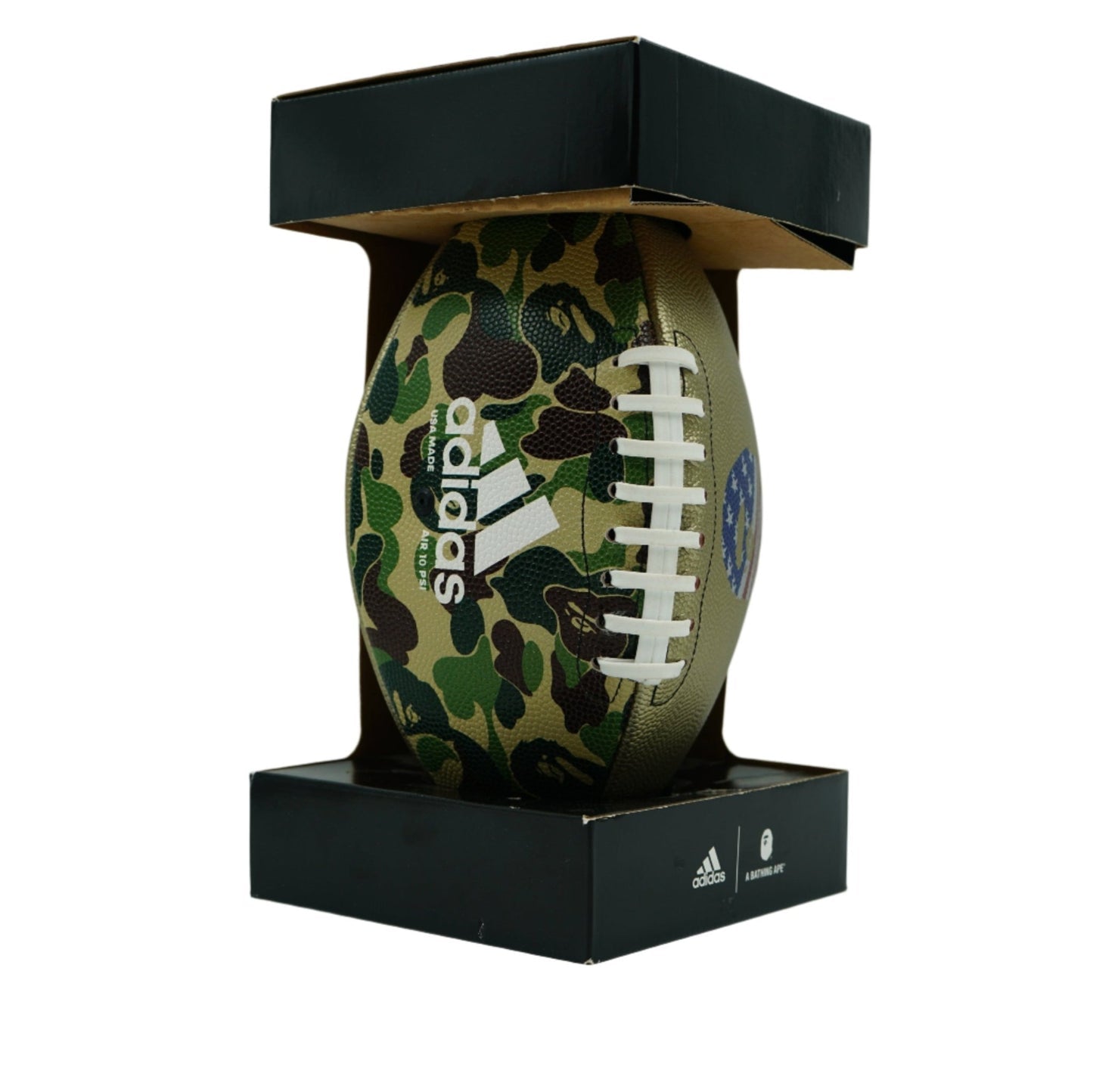 BAPE X ADIDAS “PELOTA FUTBOL AMERICANO”