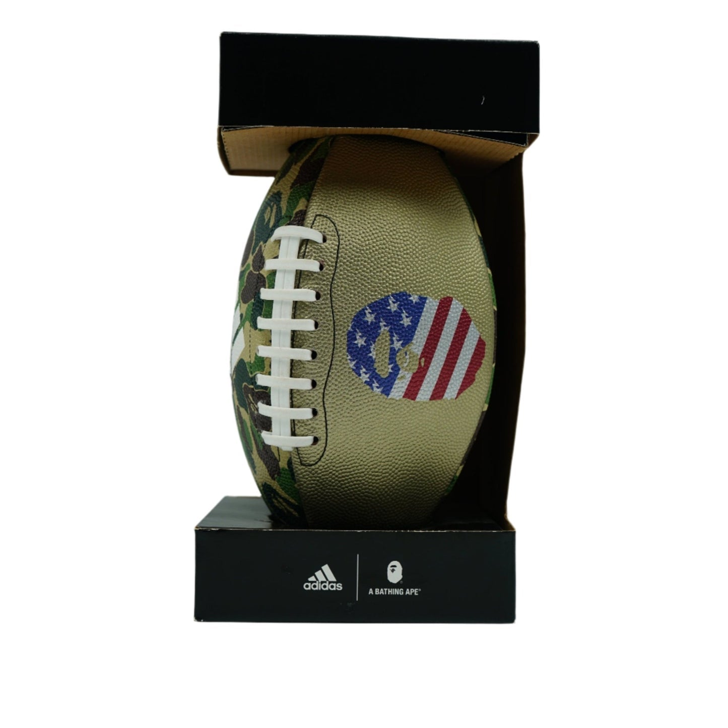 BAPE X ADIDAS “PELOTA FUTBOL AMERICANO”