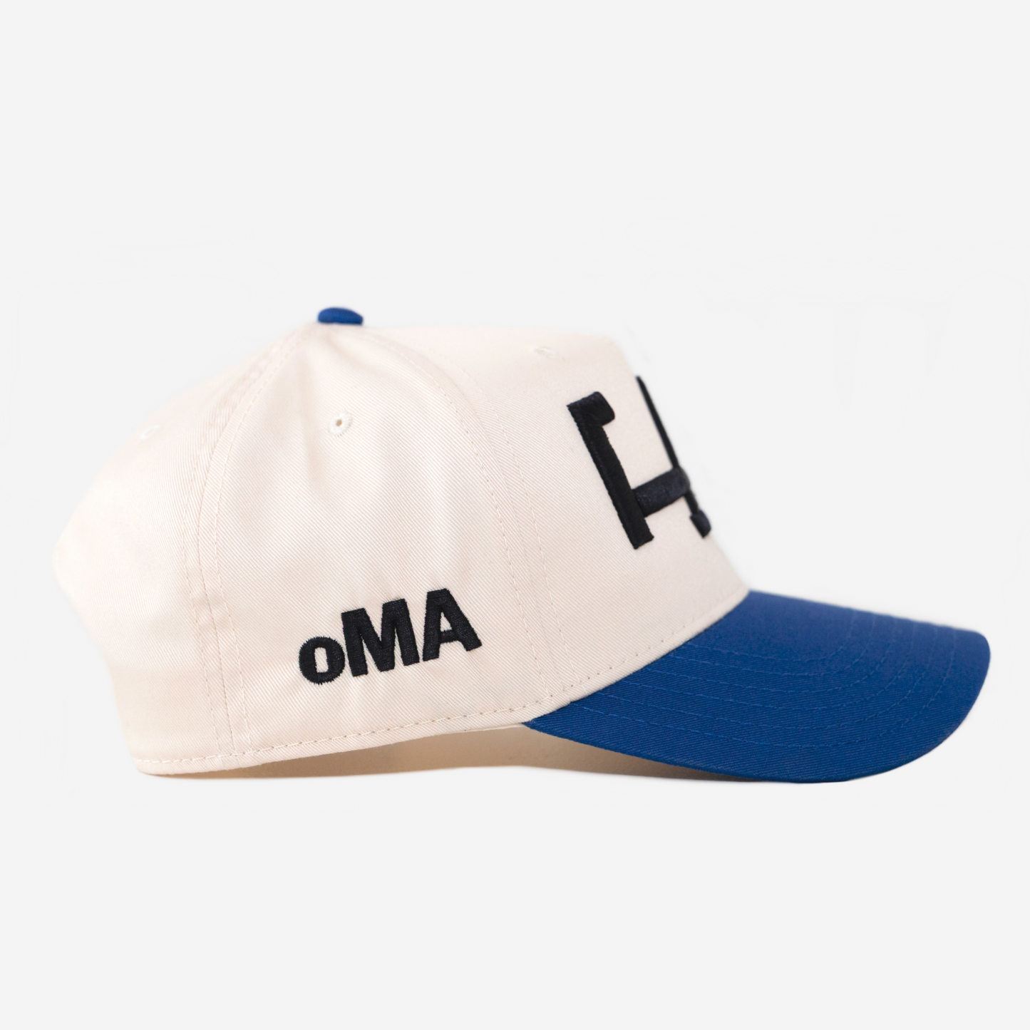 OMA STUDIO “LA CURVA” (AJUSTABLE)