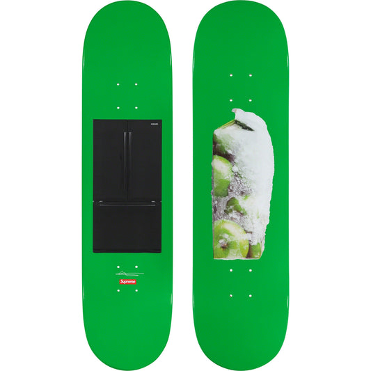SUPREME GREEN SCREEN