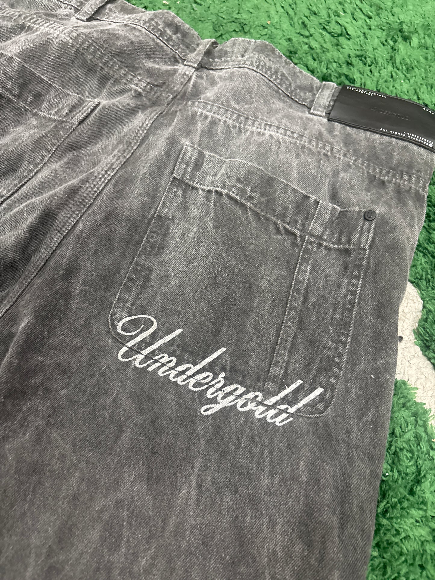 PANTALÓN UNDERGOLD ( TALLA L)